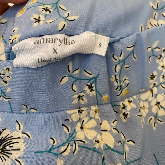 Amaryllis x Dani Austin ⭐️ never worn - Picture 6 of 8